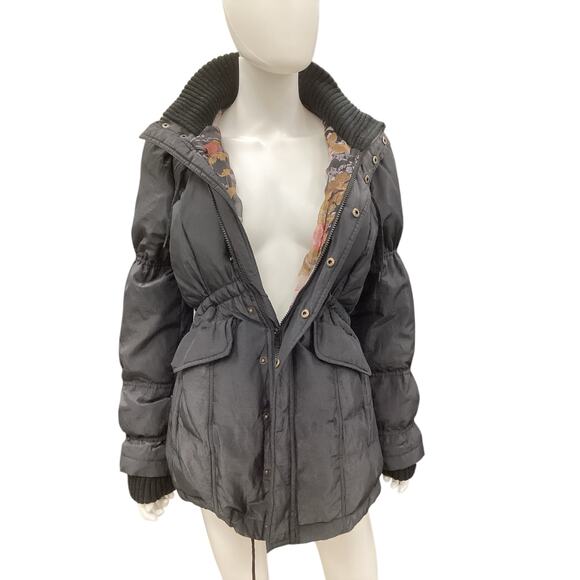 We The Free Free People Coat Women’s SZ S Beautiful Floral Lining Pockets Black - Picture 2 of 8